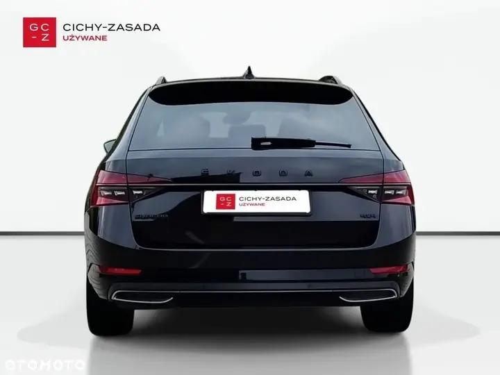 Skoda Superb 2023 photo 4