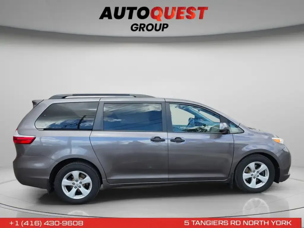 Toyota Sienna 2017 photo 4