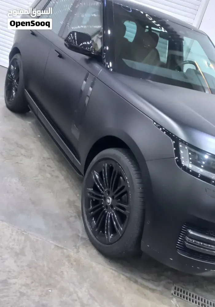 Land Rover Range Rover 2025 photo 3