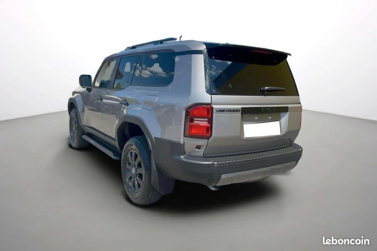 Toyota Land Cruiser 2026 photo 2