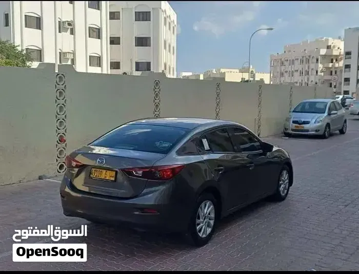 Mazda 3 2015 photo 3