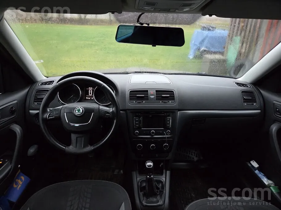 Skoda Yeti 2013 photo 5