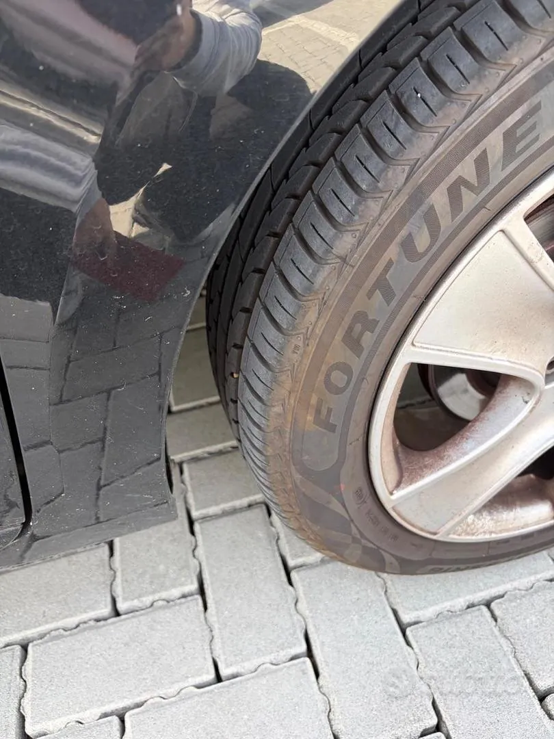 Renault Clio 2013 photo 3