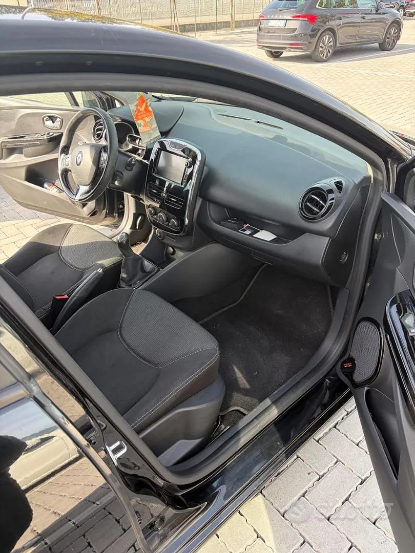 Renault Clio 2013 photo 4