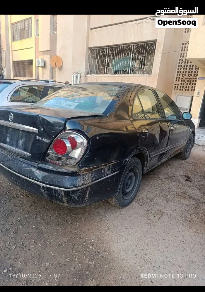 Nissan Sunny 2004 photo 2