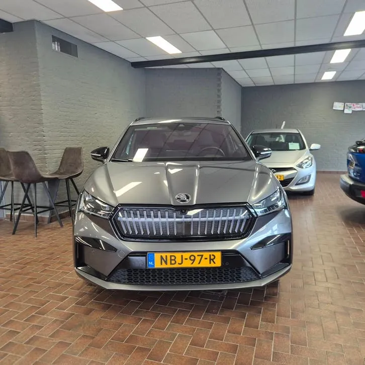 Skoda Enyaq 2022 photo 2