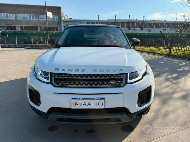 Land Rover Range Rover Evoque 2019 photo 4