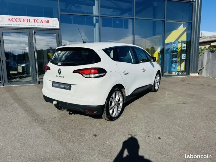 Renault Scenic 2017 photo 4