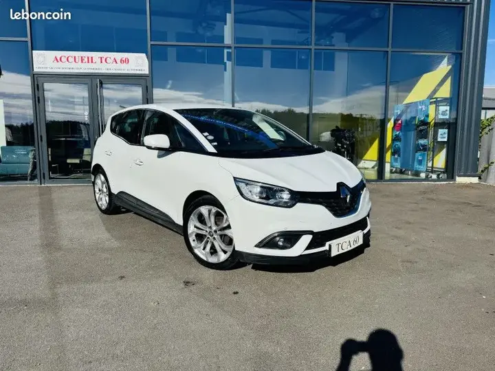 Renault Scenic 2017 photo 2
