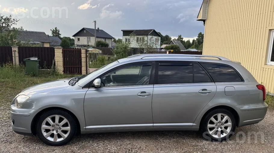 Toyota Avensis 2007 photo 2