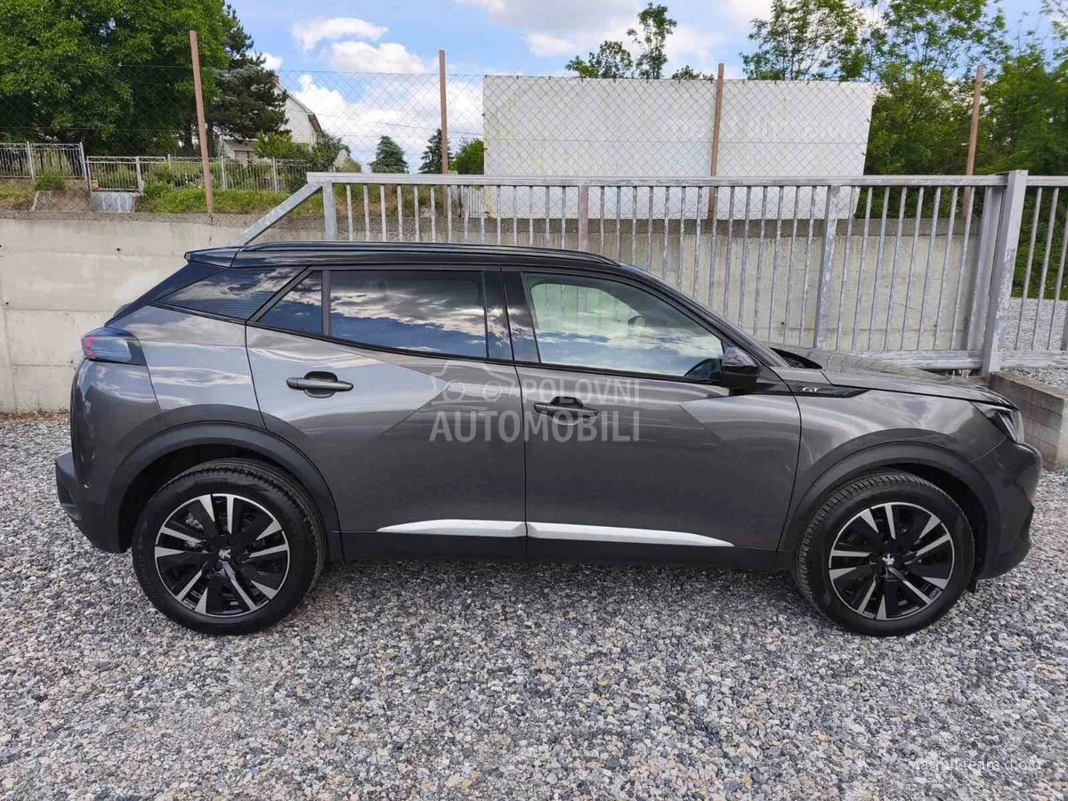 Peugeot 2008 2021 photo 4