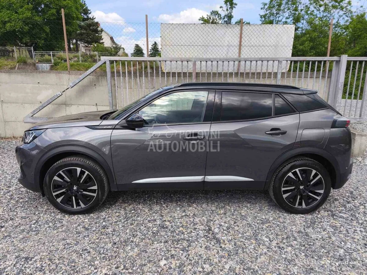 Peugeot 2008 2021 photo 5