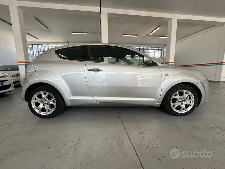 Alfa Romeo Mito 2009 photo 5