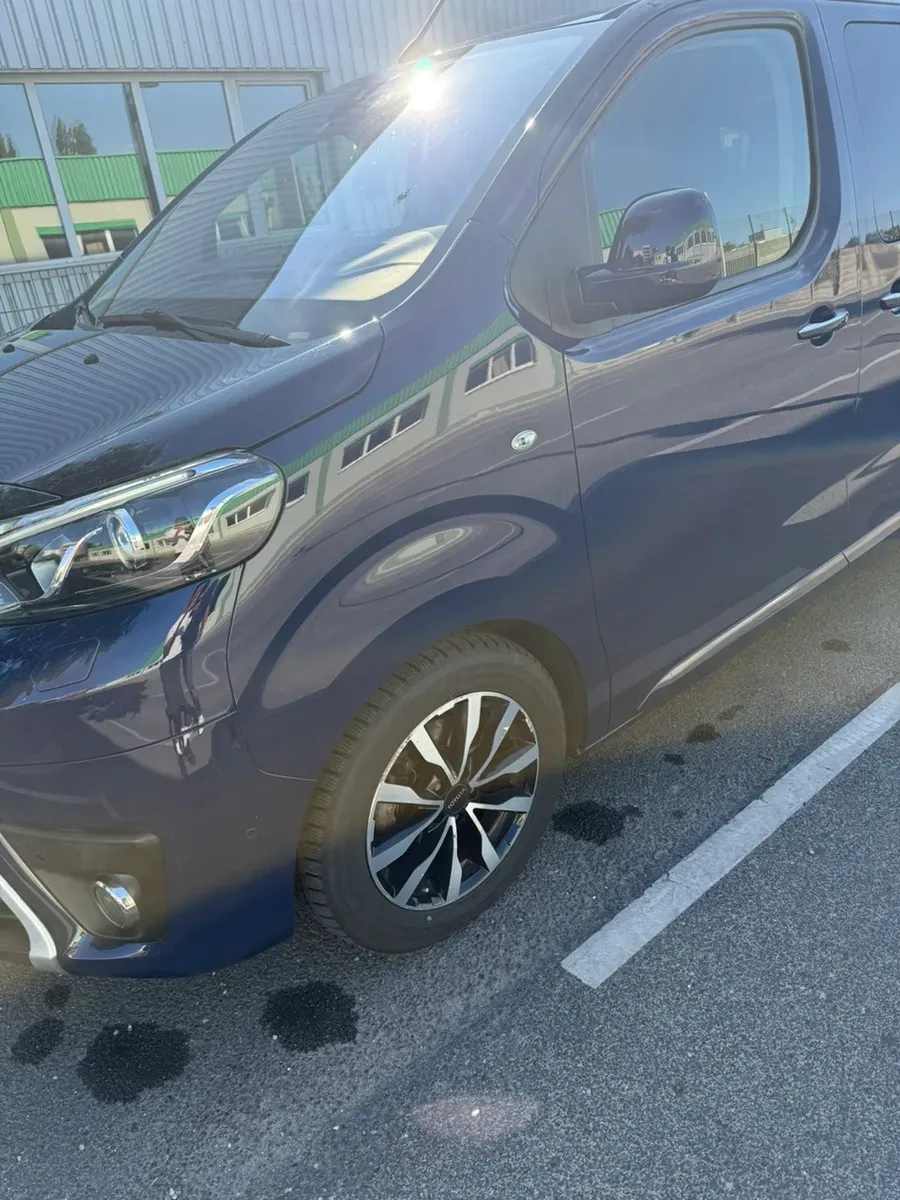 Toyota Proace Verso 2018 photo 2