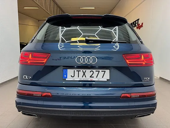 Audi Q7 2018 photo 3