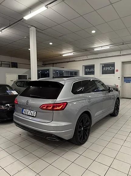Volkswagen Touareg 2019 photo 3