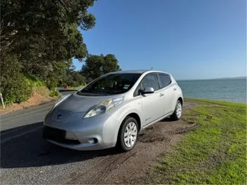 Nissan Leaf 2014 photo 5