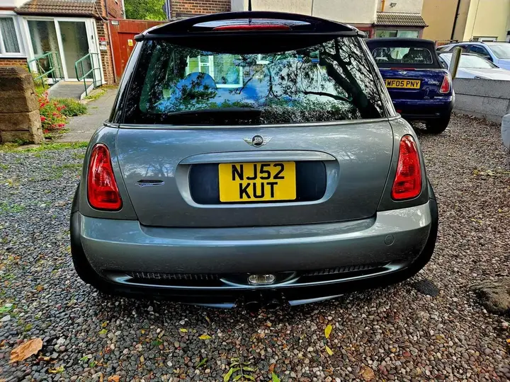 Mini Cooper S 2002 photo 5