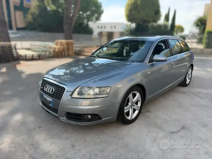 Audi A6 2010 photo 3