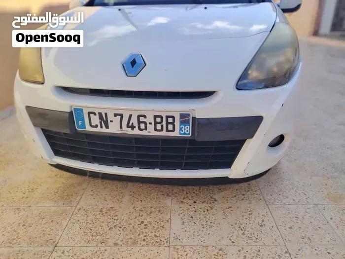 Renault Clio 2012 photo 4