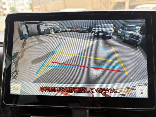 Toyota Voxy 2023 photo 3