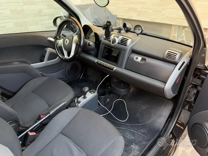 Smart Fortwo 2010 photo 5