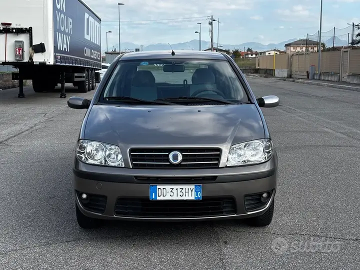 Fiat Punto 2007 photo 3