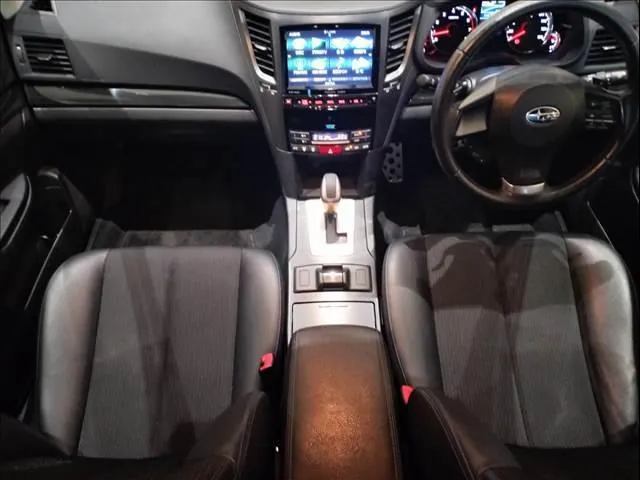 Suzuki Legacy Touring Wagon 2013 photo 3