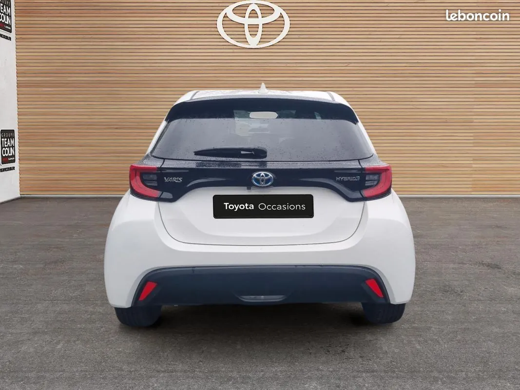 Toyota Yaris 2022 photo 4