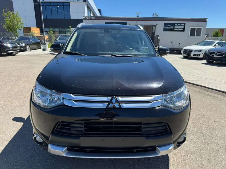 Mitsubishi Outlander 2015 photo 2