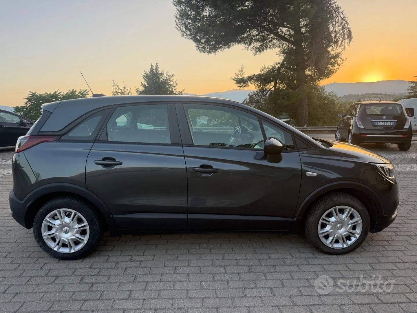 Opel Crossland X 2018 photo 3