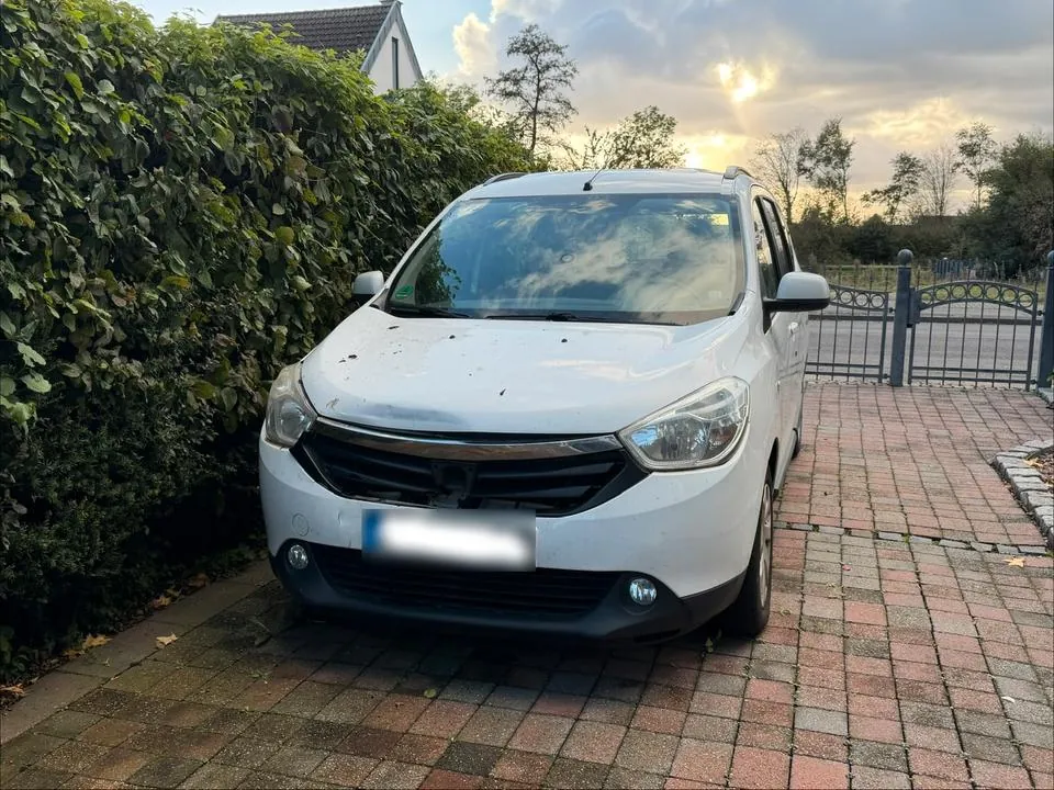 Dacia Lodgy