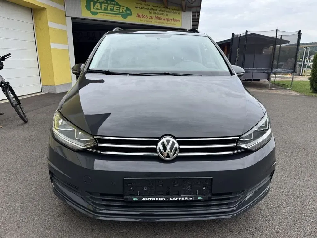 Volkswagen Touran 2019 photo 3
