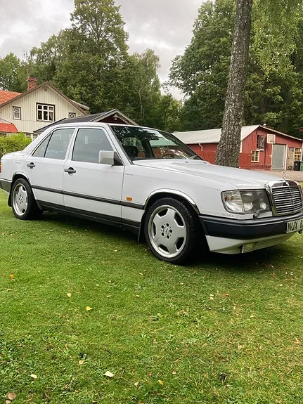 Mercedes-Benz 200