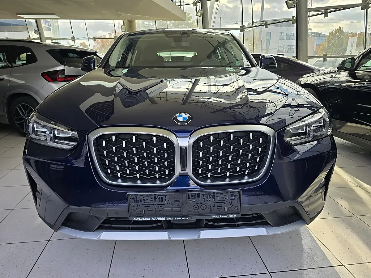 BMW X4 2025 photo 3