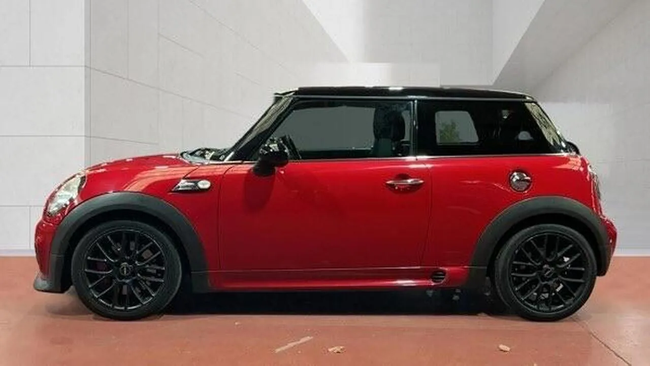 Mini John Cooper Works 2010 photo 4