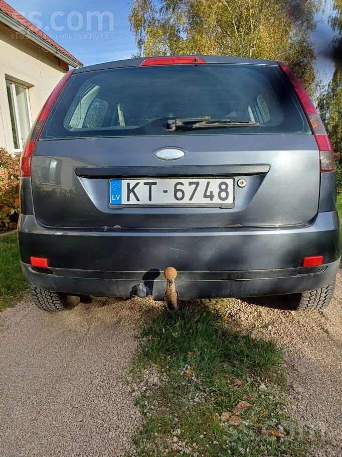 Ford Fiesta 2005 photo 3