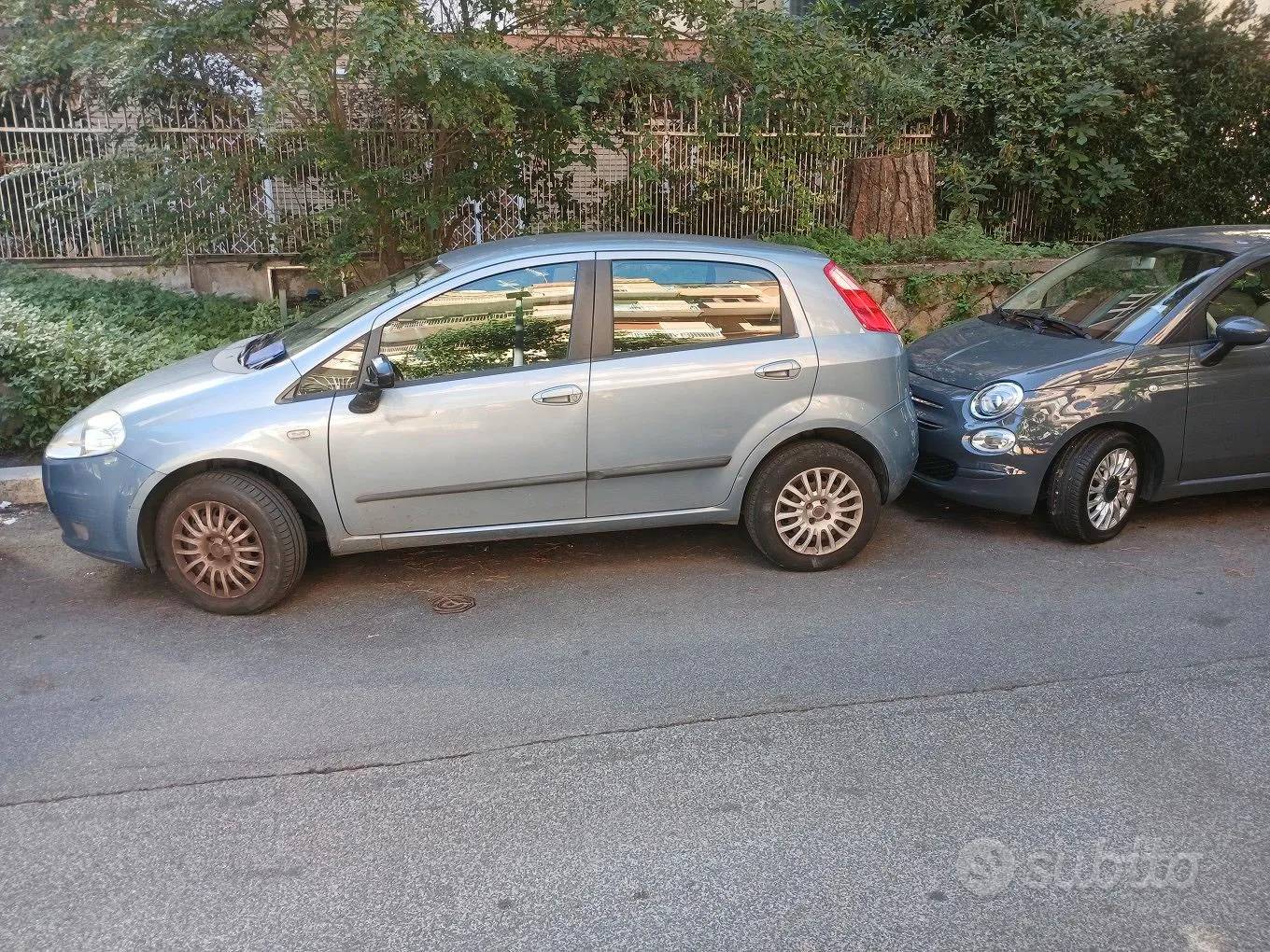 Fiat Punto 2009 photo 2