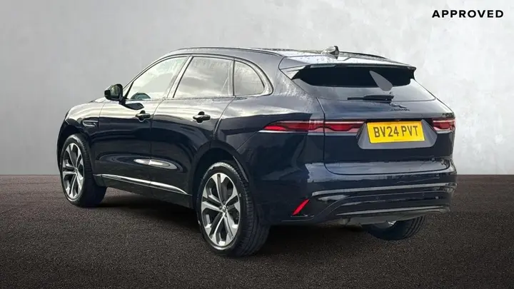 Jaguar F-Pace 2024 photo 2