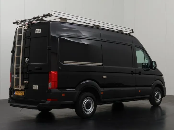 Volkswagen Crafter 2021 photo 2