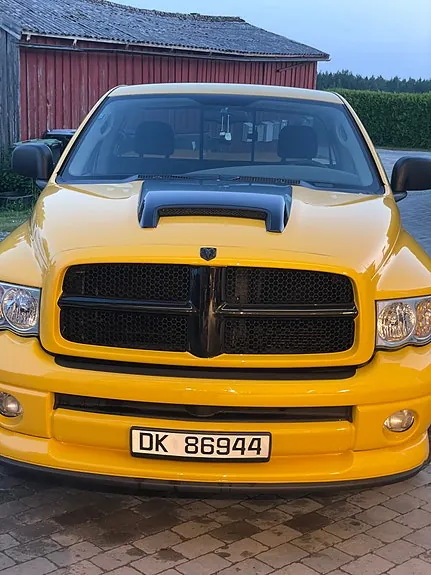 Dodge Ram 2004 photo 3