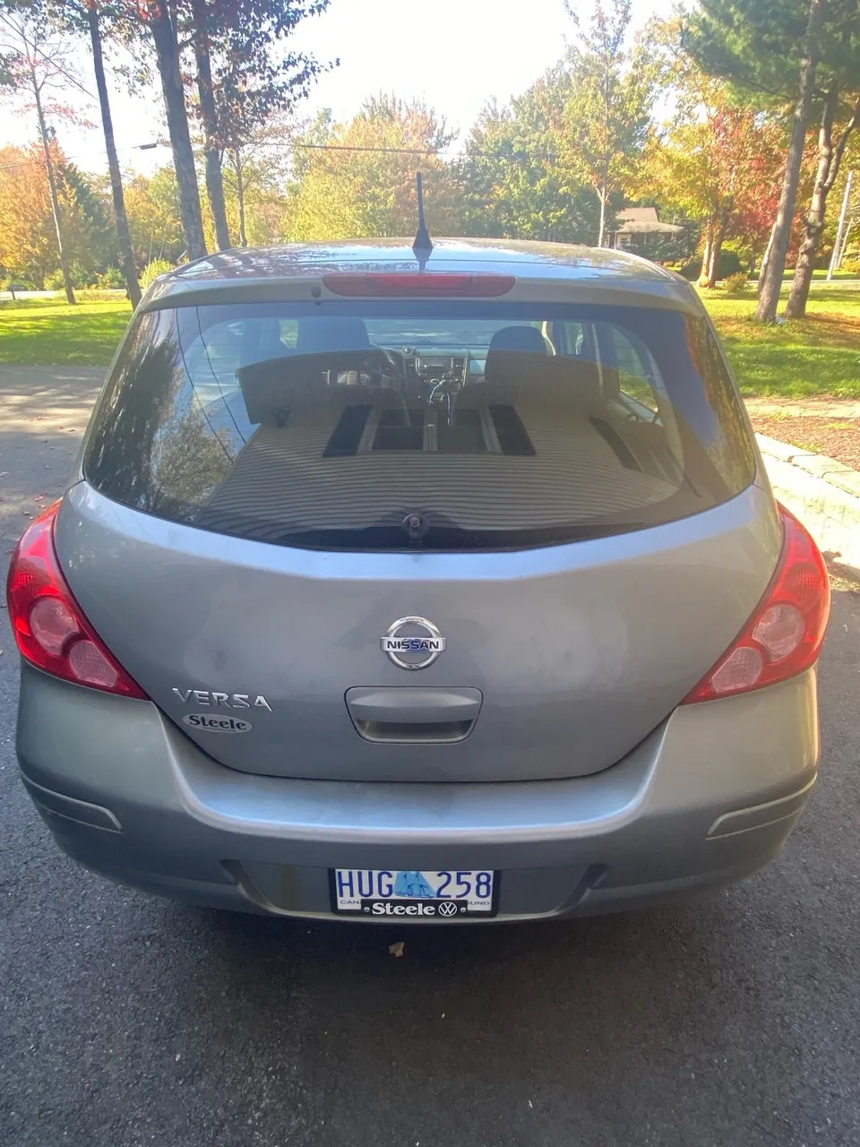Nissan Versa 2011 photo 4
