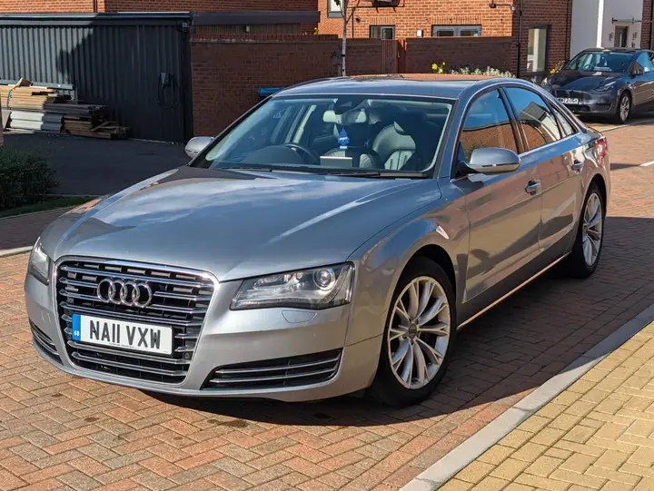 Audi A8