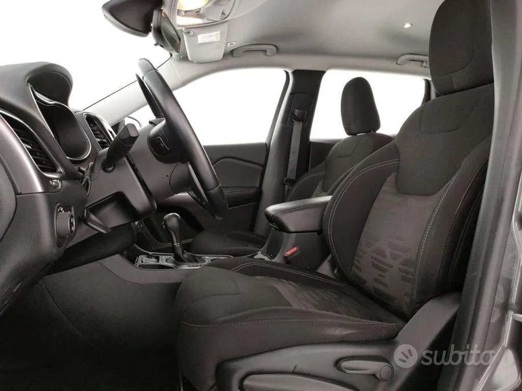 Jeep Cherokee 2020 photo 5