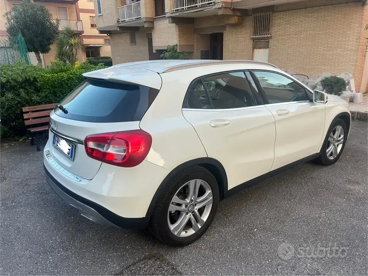 Mercedes-Benz Gla 2015 photo 5