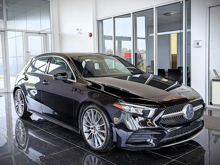 Mercedes-Benz A-Class 2019 photo 3