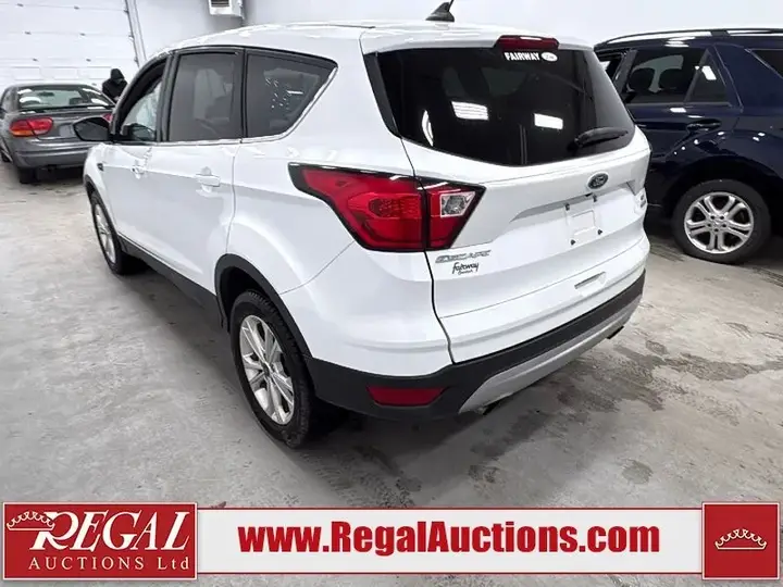 Ford Escape 2019 photo 4