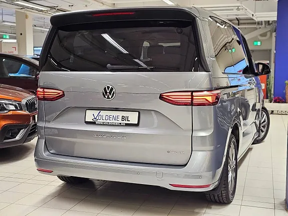 Volkswagen Multivan 2022 photo 4