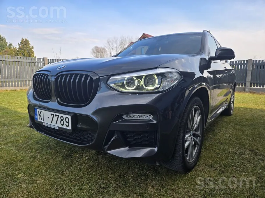 BMW X3 2018 photo 2