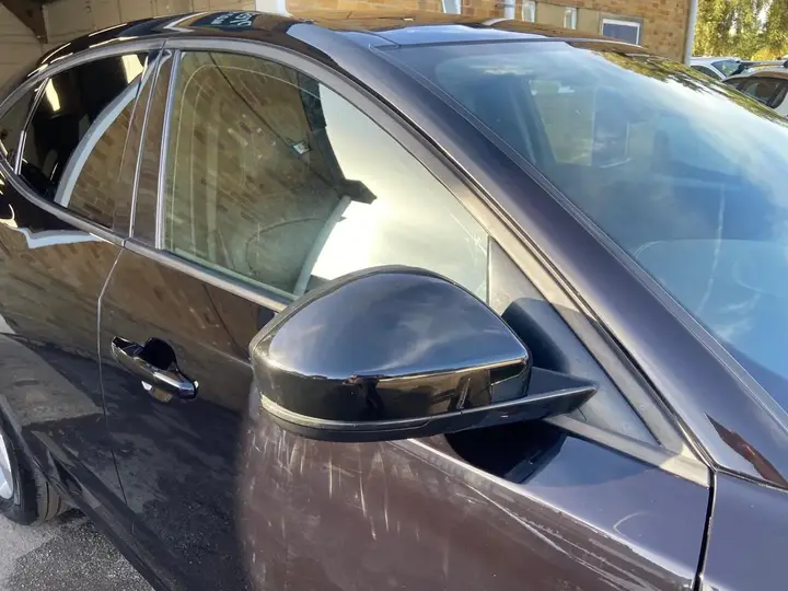 Jaguar E-Pace 2019 photo 3